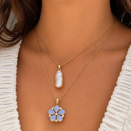 Isla Necklace